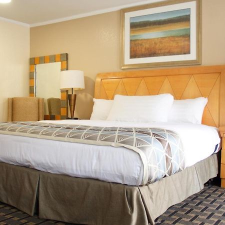 Mount Royal Inn Adams Eksteriør billede
